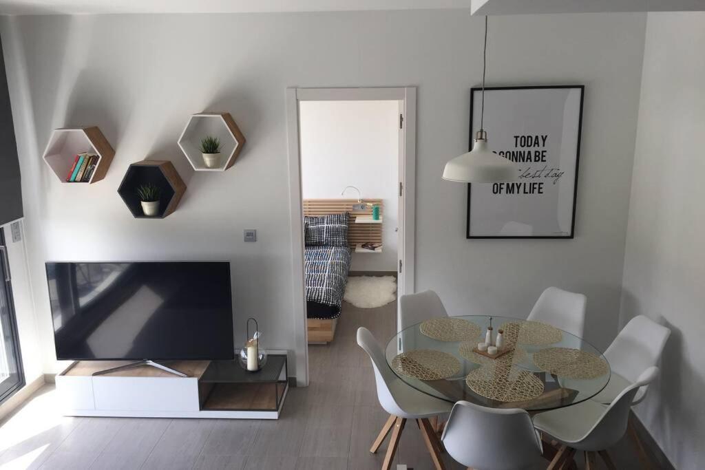 Fun Holiday Apartment Punta Prima Торевиеха Екстериор снимка